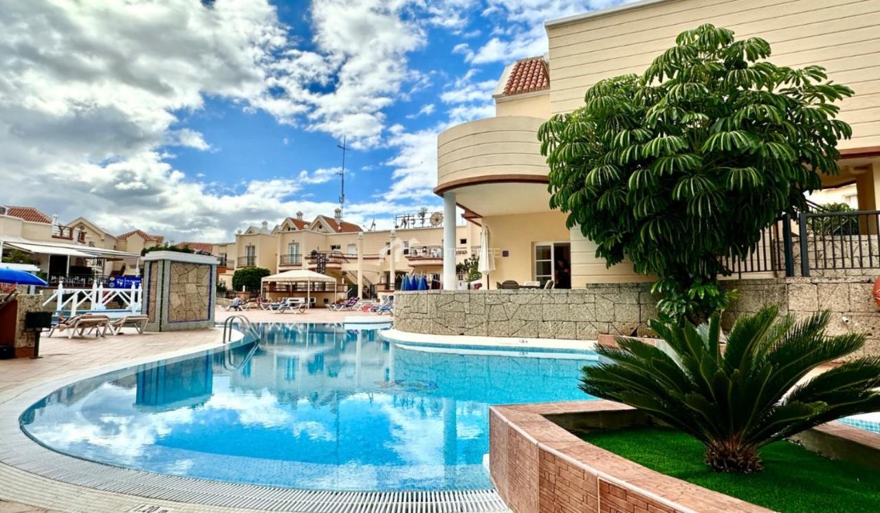 Light And Cosy Apartment In 100 Meters From The Beach Costa Adeje エクステリア 写真